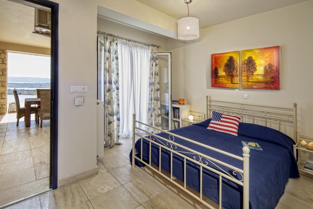 Angelico Villa Porto Heli Bilik gambar